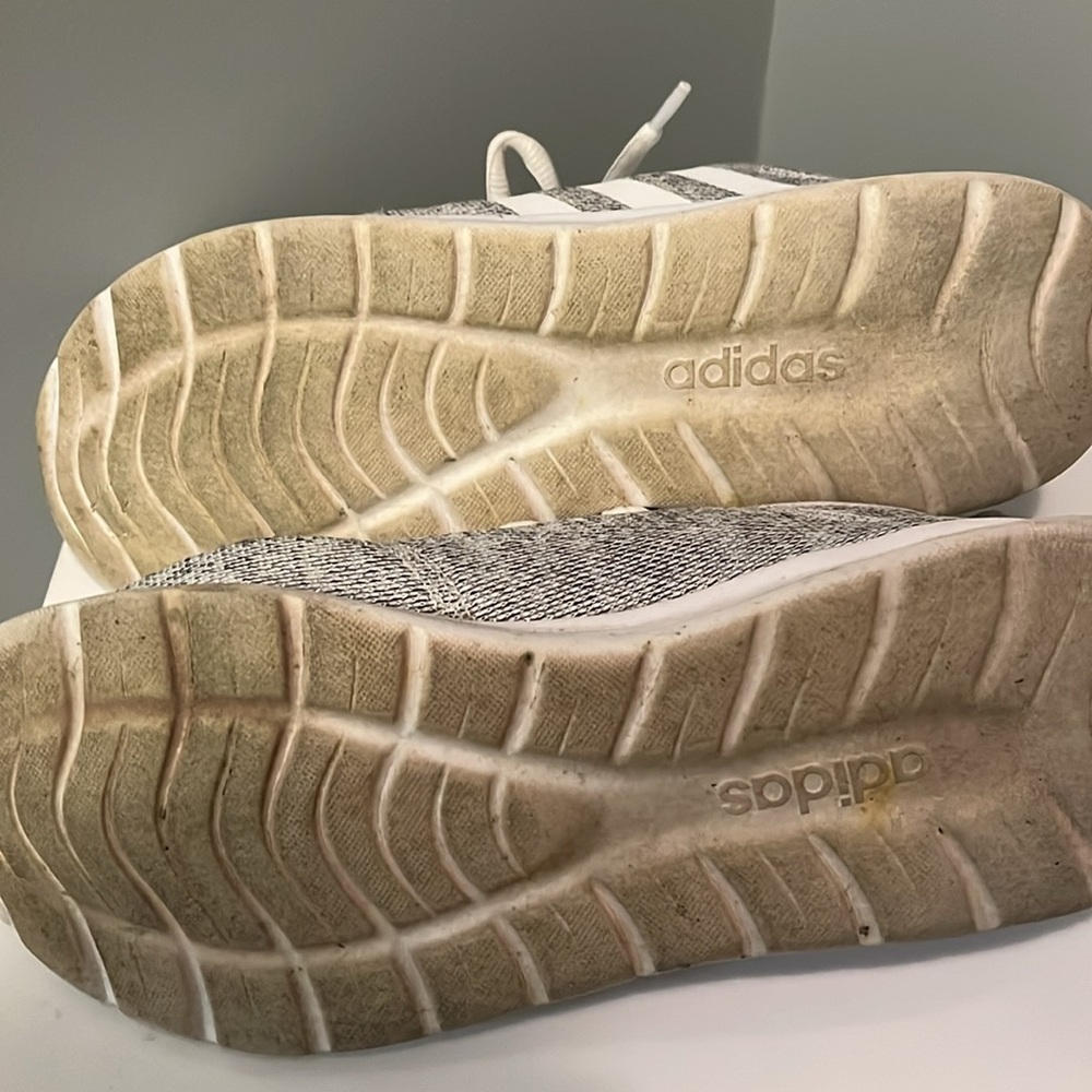 Adidas running shoes GUC - Picture 7 of 8